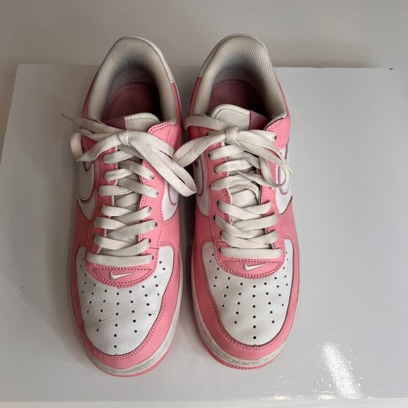 Vintage Nike Women Shoe 10.5 Air Force One Swoosh Low Lace Sneaker Pink Core Go - Picture 2 of 14